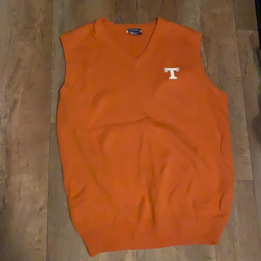 Men’s Size Medium University of Tennessee Orange Sweater Vest